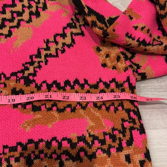 FARM Rio NWT Croco Pink Knit Buttoned down Cardigan with extra button. - Picture 13 of 14